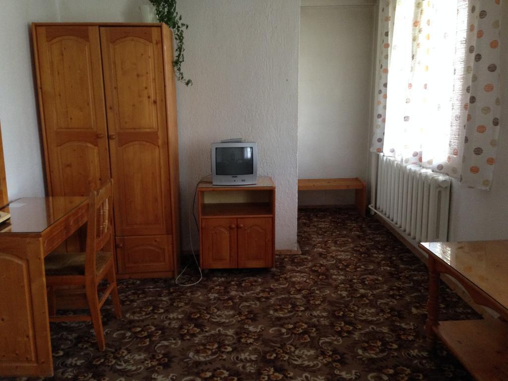 Katerina Family Hotel Smolyan Bilik gambar